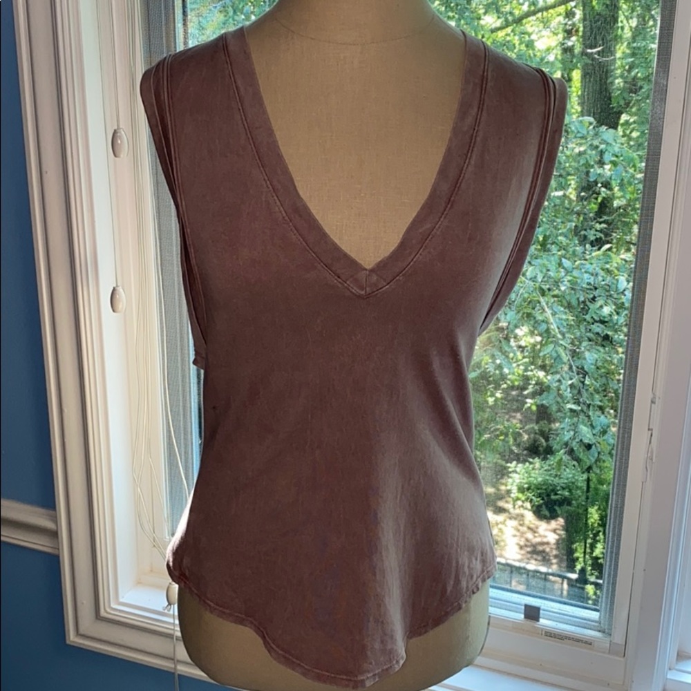 FREE PEOPLE V-neck top
